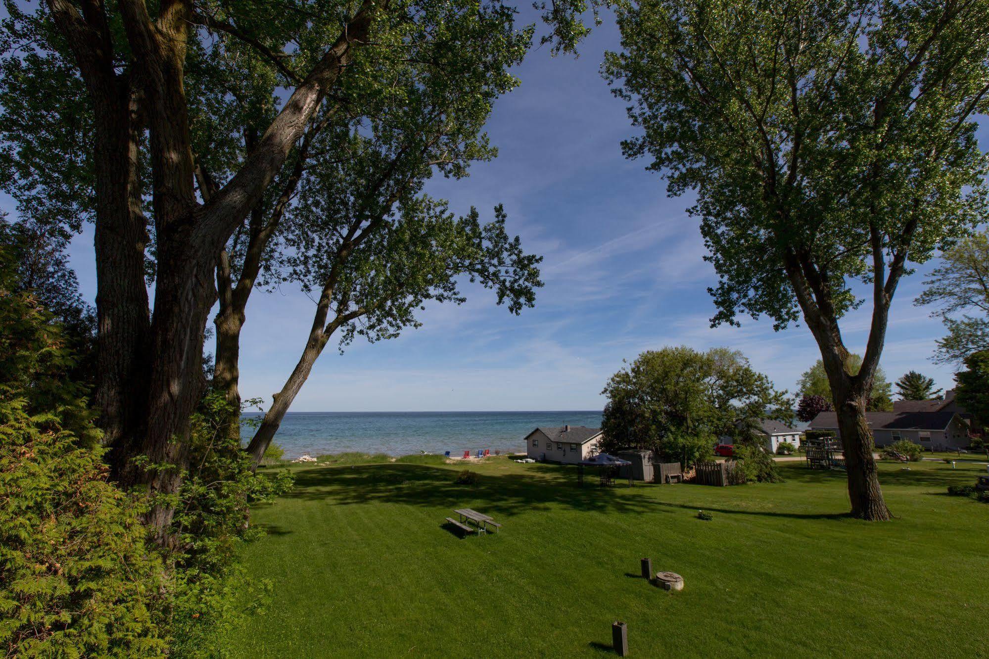 Square Rigger Lodge Jacksonport Exterior foto